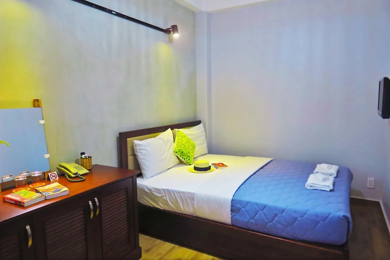 Giang Son Hotel江山民宿范五老区酒吧街胡志明市 2*, Хошимин Вьетнам